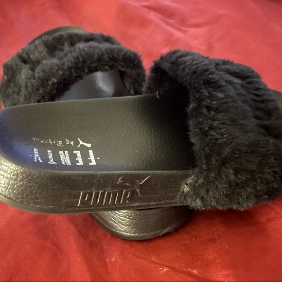 FENTY by Rihanna for Puma Faux Fur w/ Dust Bag Size 5 - Picture 6 of 9